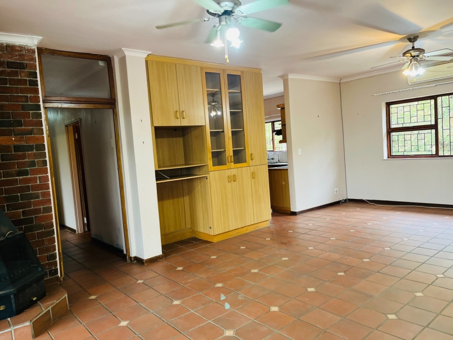 3 Bedroom Property for Sale in Klein Drakenstein Western Cape